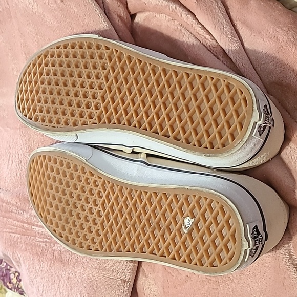 Vans Cream Slip-On Fleece Lined Sneakers Size 10 - Picture 5 of 7